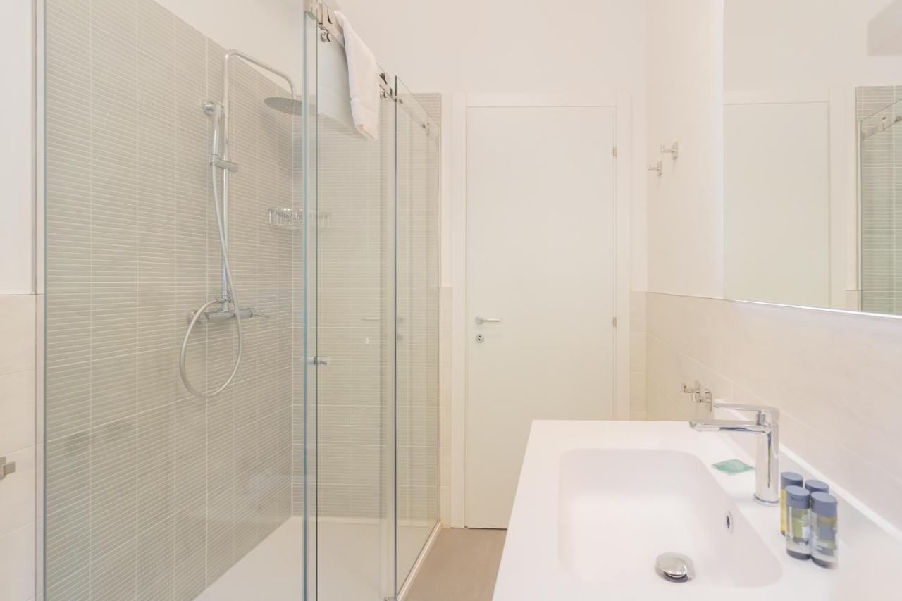 White Lake View Apartment By Rent All Como Dış mekan fotoğraf